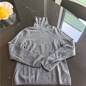 Vintage Heather Gray Turtleneck Sweater